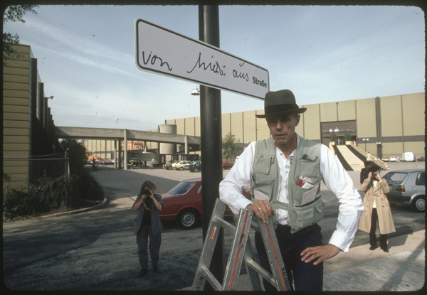 kl_Foto_Dirk Reinartz_(1984)_(c)_estate dirk reinartz.jpg